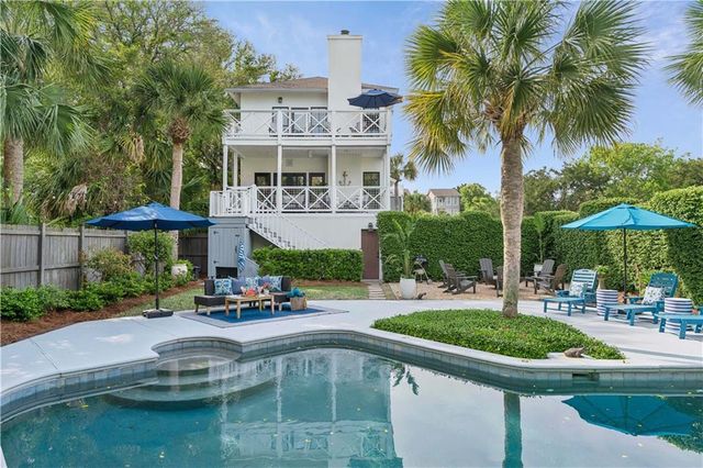 225 Olive Way, St. Simons Island, GA 31522