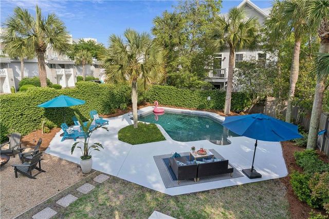 225 Olive Way, St. Simons Island, GA 31522