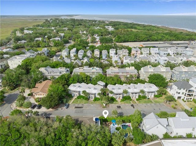 225 Olive Way, St. Simons Island, GA 31522