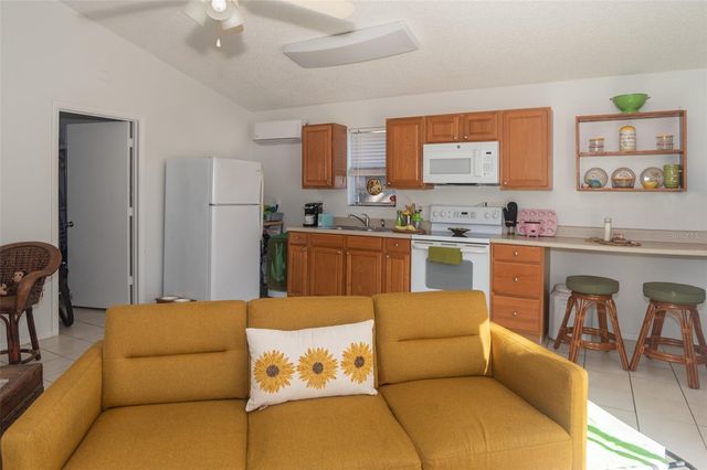 111 AVENIDA DE LA ISLA, Nokomis, FL 34275