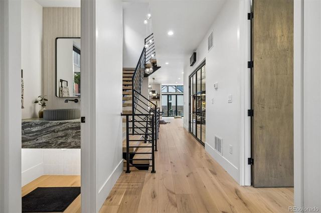2828 Vallejo Street, Denver, CO 80211