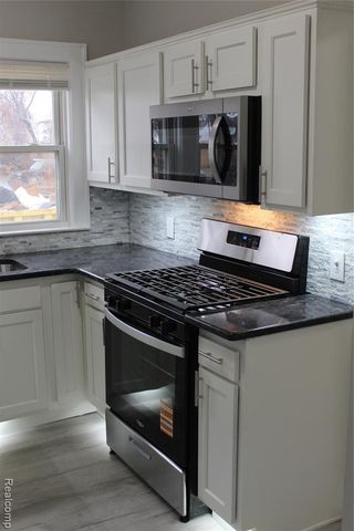 16260 Appoline Street, Detroit, MI 48235