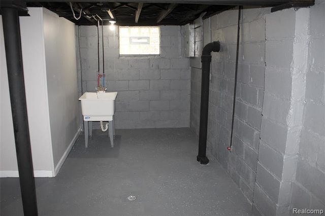 16260 Appoline Street, Detroit, MI 48235