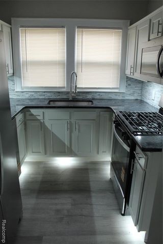 16260 Appoline Street, Detroit, MI 48235