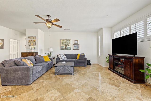 10762 W CIMARRON Drive, Peoria, AZ 85373