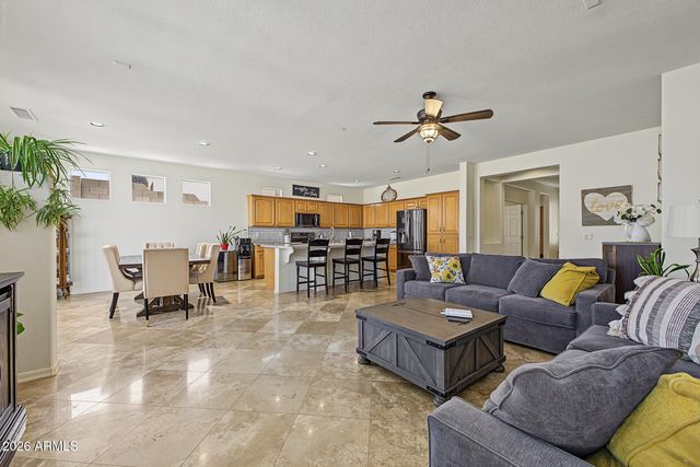 10762 W CIMARRON Drive, Peoria, AZ 85373