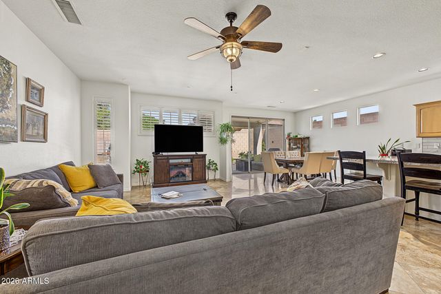 10762 W CIMARRON Drive, Peoria, AZ 85373