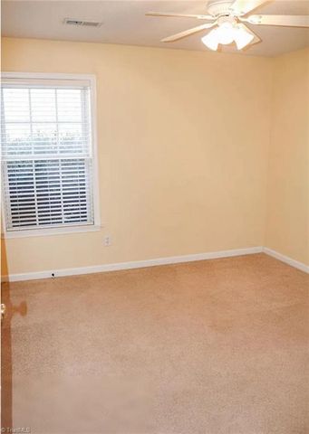 7 Drakestone Court, Greensboro, NC 27455