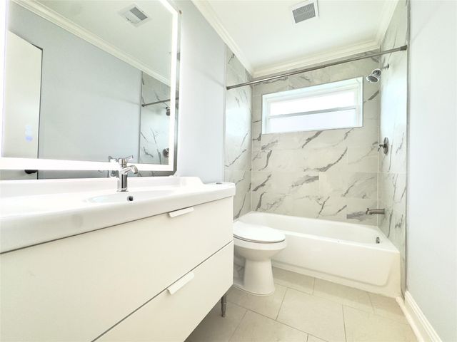 1415 Mapleton Drive, Houston, TX 77043