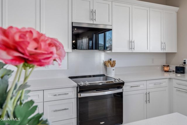 5609 W Ave K-13, Lancaster, CA 93536
