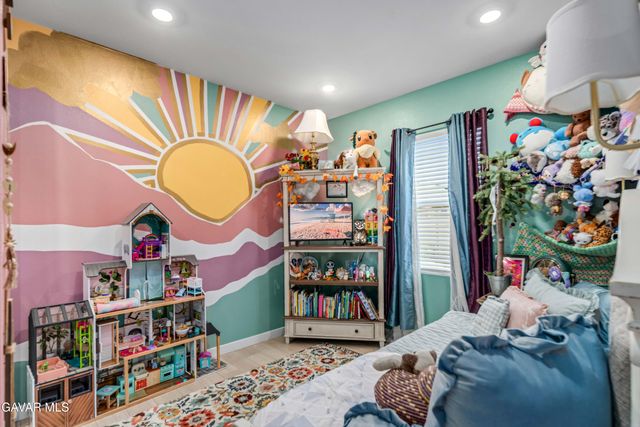 5609 W Ave K-13, Lancaster, CA 93536