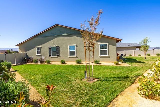 5609 W Ave K-13, Lancaster, CA 93536