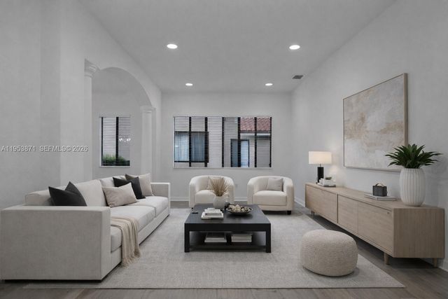 7871 SW 195th Ter, Cutler Bay, FL 33157