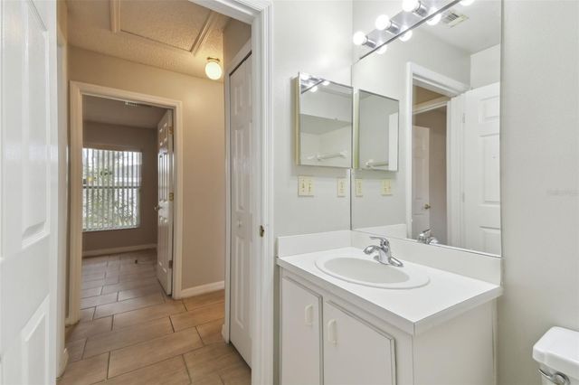 1041 HERON COURT, Kissimmee, FL 34759