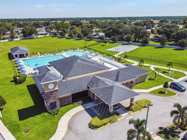 1041 HERON COURT, Kissimmee, FL 34759