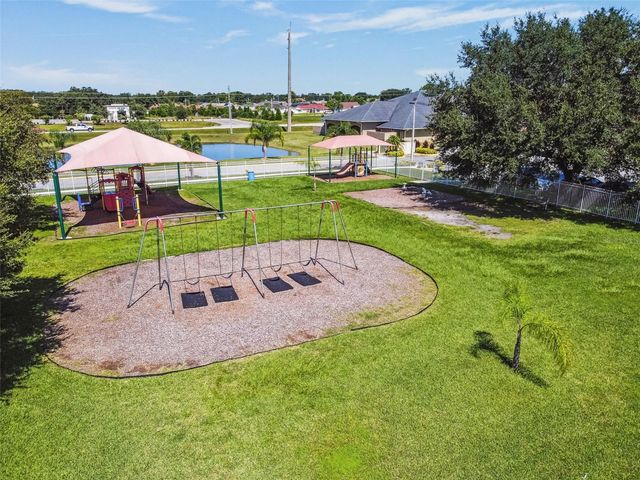 1041 HERON COURT, Kissimmee, FL 34759