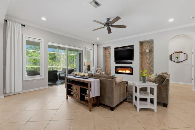 4107 WINDCREST DRIVE, Wesley Chapel, FL 33544