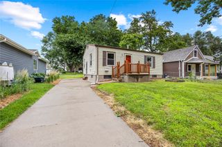 3206 Bowdoin Street, Des Moines, IA 50313