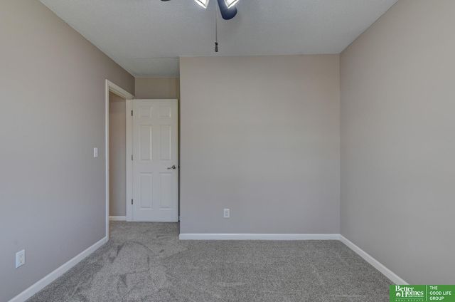 10929 X Street, Omaha, NE 68137