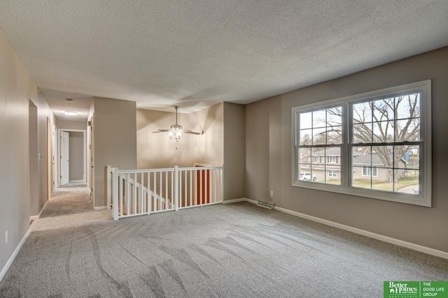 10929 X Street, Omaha, NE 68137