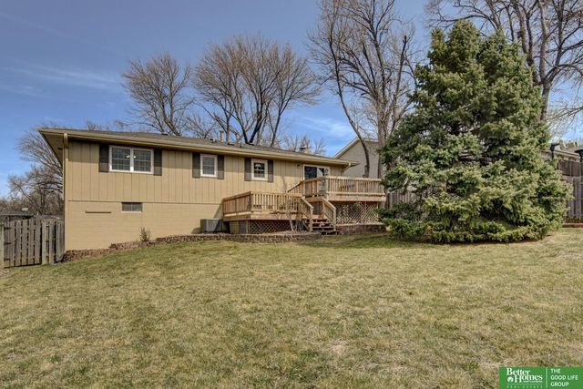 10929 X Street, Omaha, NE 68137