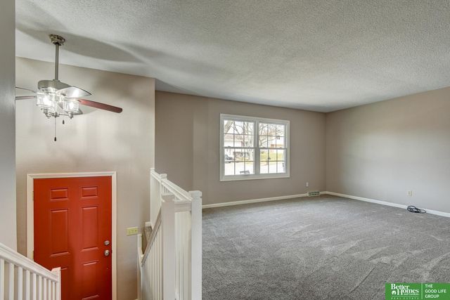 10929 X Street, Omaha, NE 68137