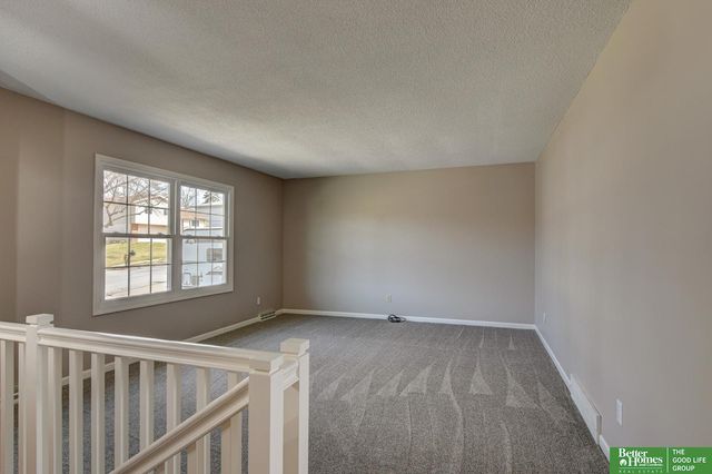 10929 X Street, Omaha, NE 68137