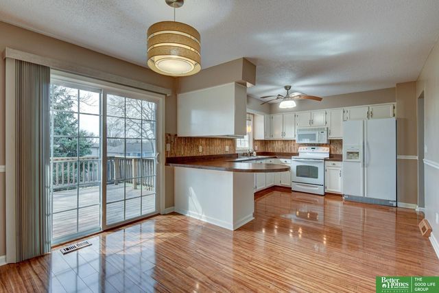 10929 X Street, Omaha, NE 68137