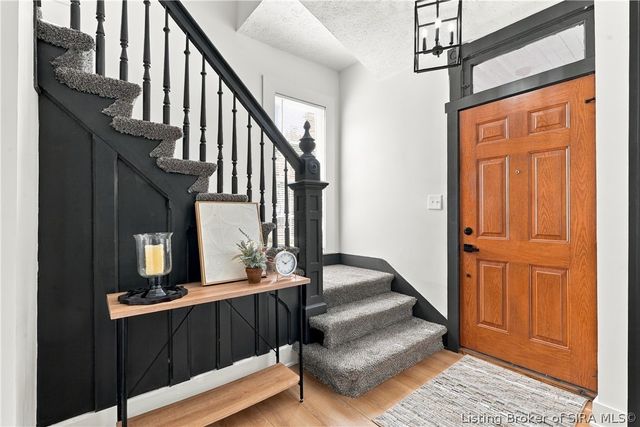 2402 Shelby Street, New Albany, IN 47150