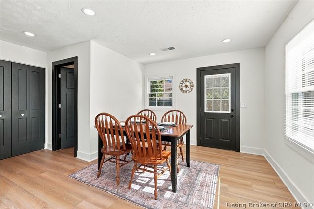 2402 Shelby Street, New Albany, IN 47150