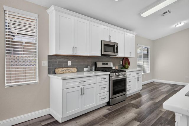 5297 Dreamgarden Loop, Roseville, CA 95747