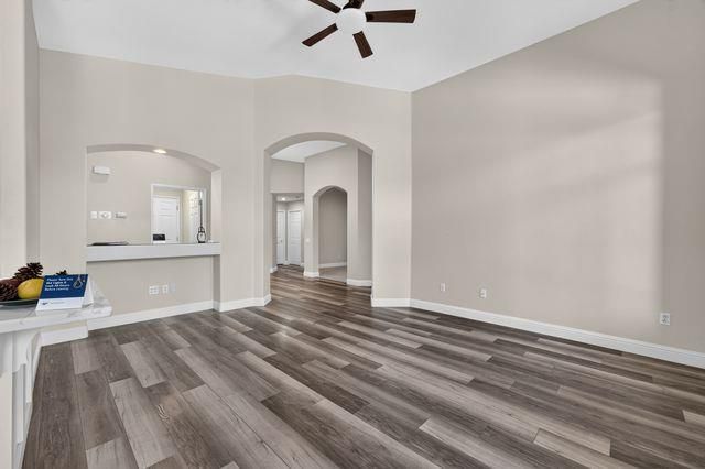 5297 Dreamgarden Loop, Roseville, CA 95747
