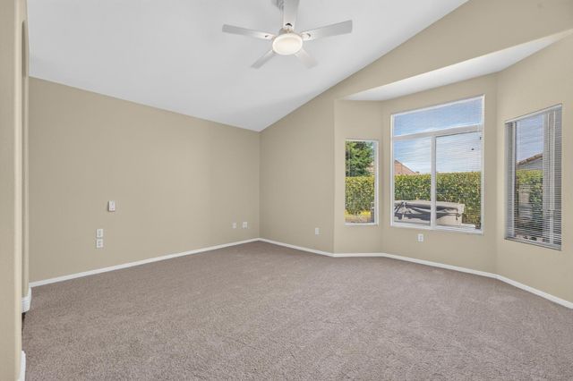 5297 Dreamgarden Loop, Roseville, CA 95747