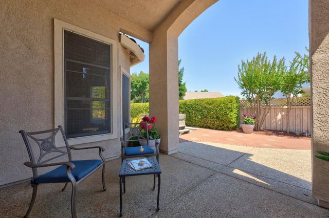 5297 Dreamgarden Loop, Roseville, CA 95747
