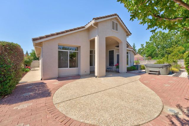 5297 Dreamgarden Loop, Roseville, CA 95747