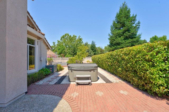 5297 Dreamgarden Loop, Roseville, CA 95747