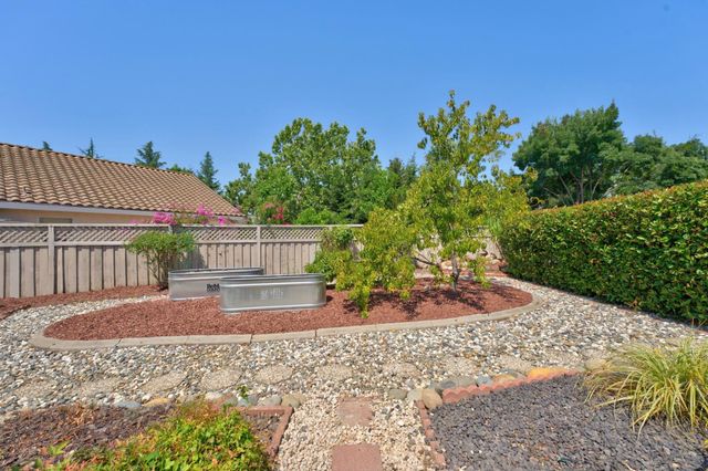 5297 Dreamgarden Loop, Roseville, CA 95747