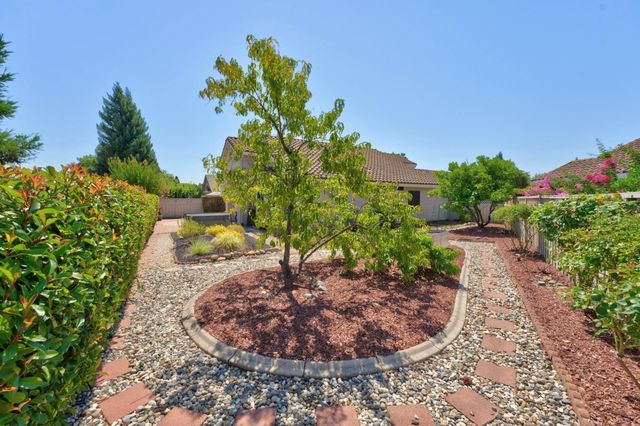 5297 Dreamgarden Loop, Roseville, CA 95747