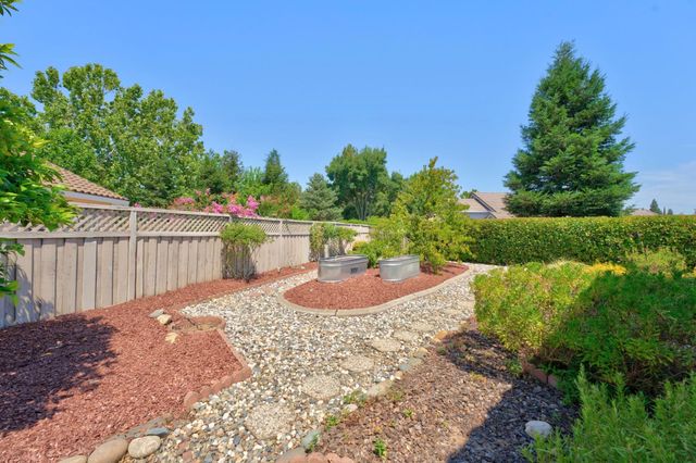 5297 Dreamgarden Loop, Roseville, CA 95747