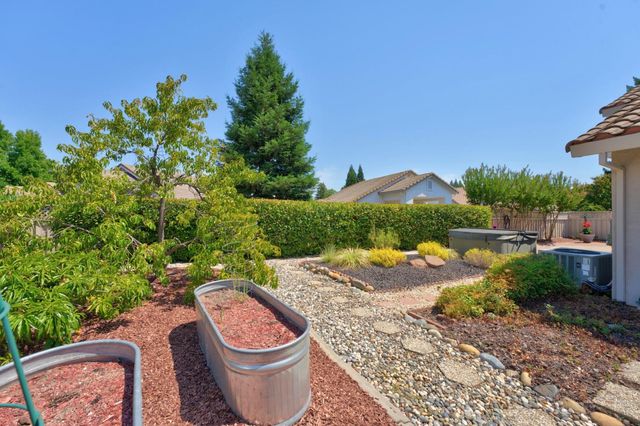 5297 Dreamgarden Loop, Roseville, CA 95747