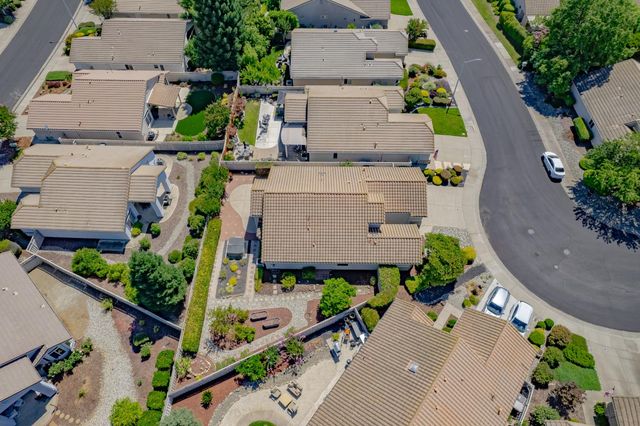 5297 Dreamgarden Loop, Roseville, CA 95747