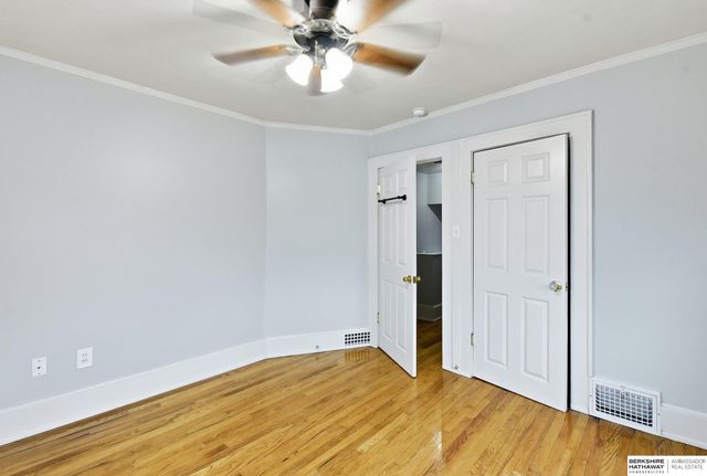 3606 Davenport Street, Omaha, NE 68131
