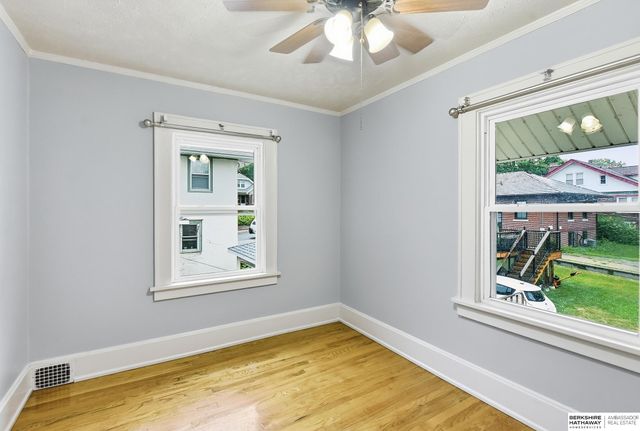 3606 Davenport Street, Omaha, NE 68131