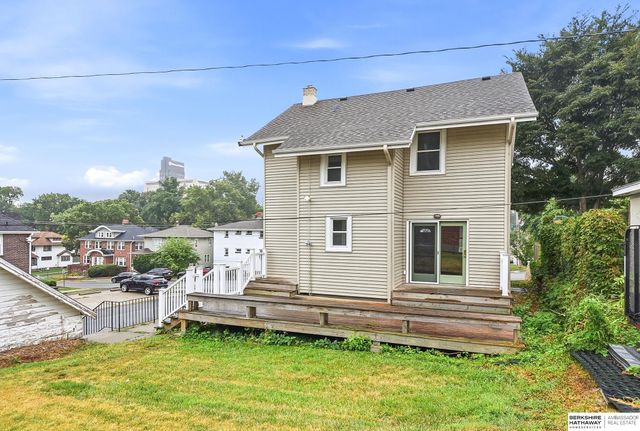 3606 Davenport Street, Omaha, NE 68131