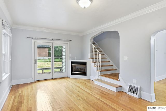 3606 Davenport Street, Omaha, NE 68131