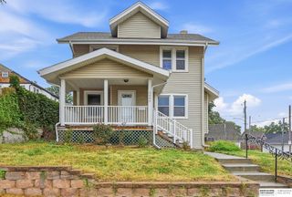 3606 Davenport Street, Omaha, NE 68131