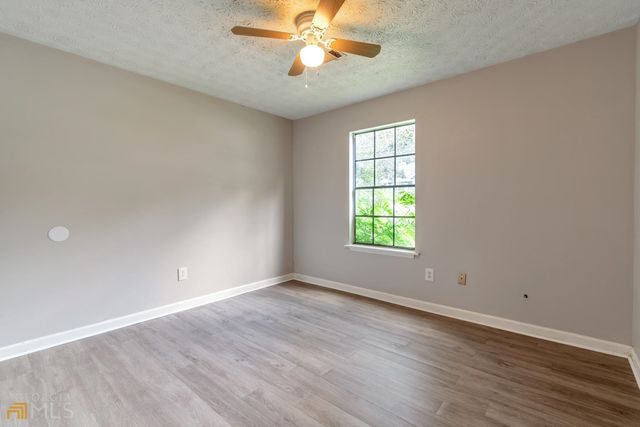 800 Durham Crossing, Stone Mountain, GA 30083