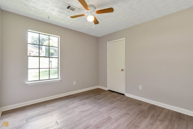 800 Durham Crossing, Stone Mountain, GA 30083