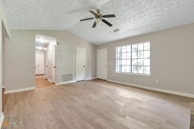 800 Durham Crossing, Stone Mountain, GA 30083