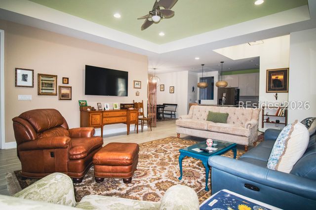 511 Landshark Blvd, Hardeeville, SC 29927